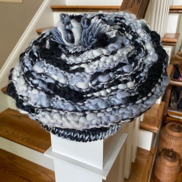 Anthropologie Pom Blue Knit Beanie Cap - Picture 2 of 6